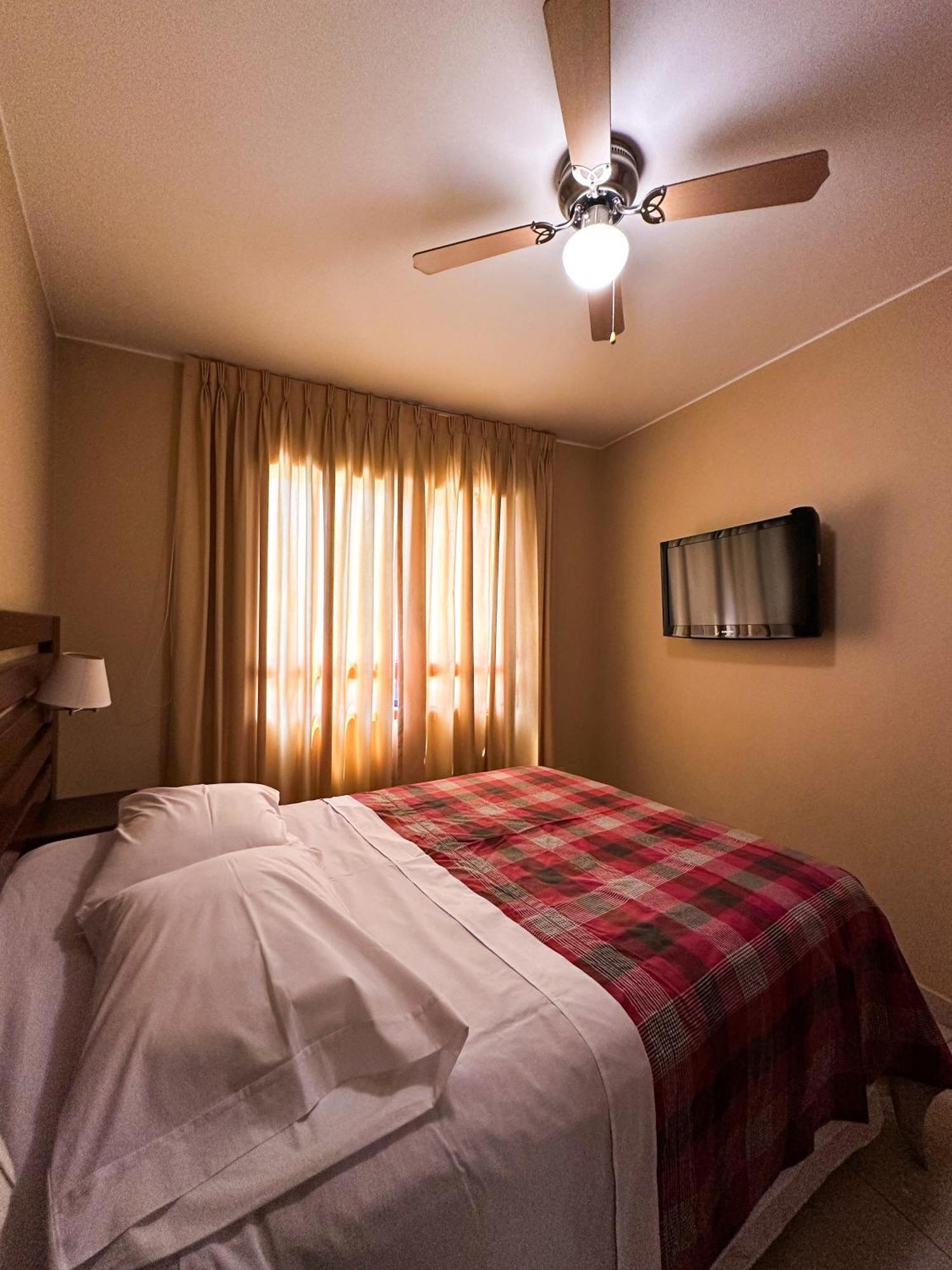 Apart Hotel El Canaveral Chincha Alta Exterior photo